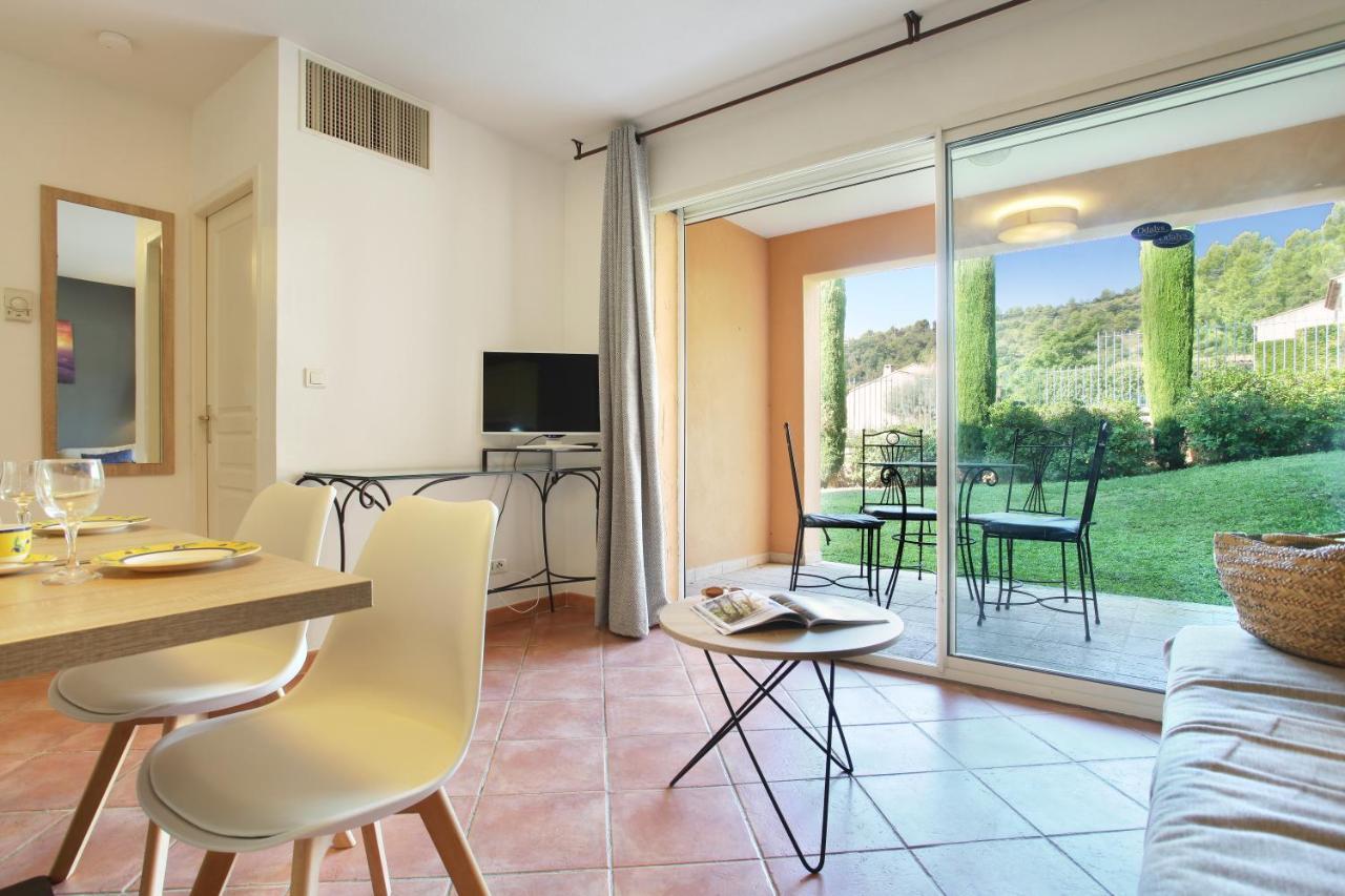 Residence Odalys La Licorne De Haute Provence Greoux-les-Bains Exterior photo